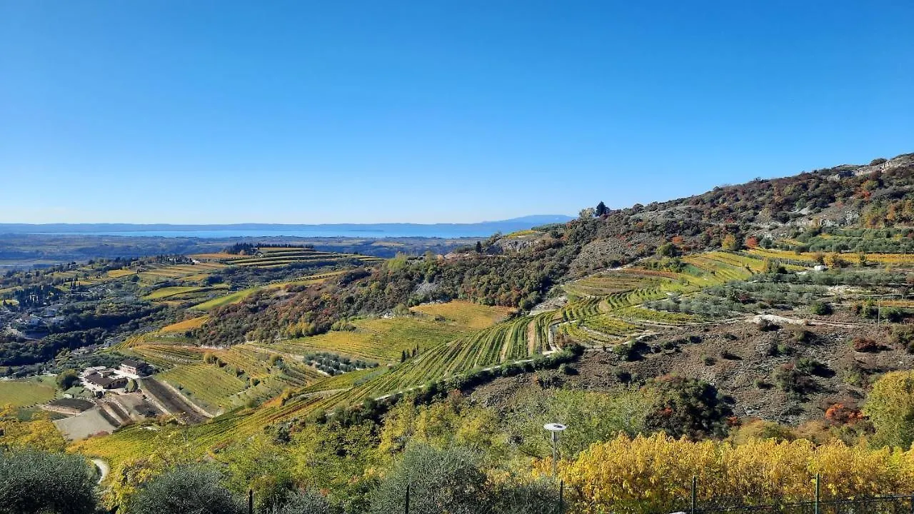 Panoramico10 Apartment With A View In Valpolicella SantʼAmbrogio di Valpolicella Casa vacanze